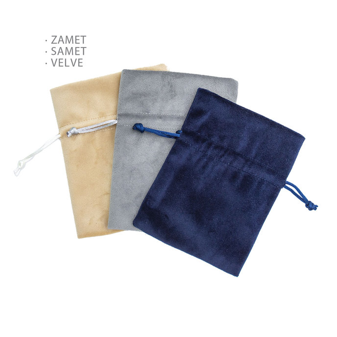 2025-5016 Zamatové vrecko 17x26cm