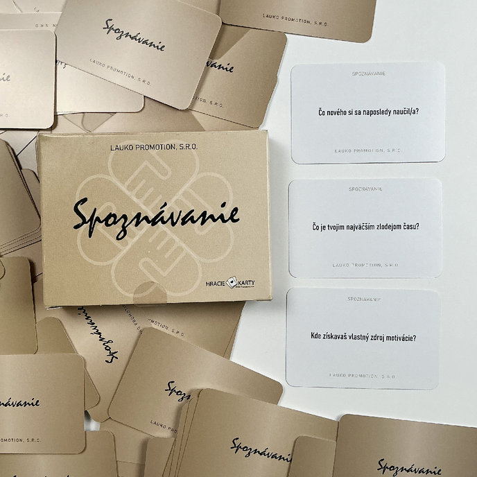 2201-0068 Hracie karty Spoznávanie