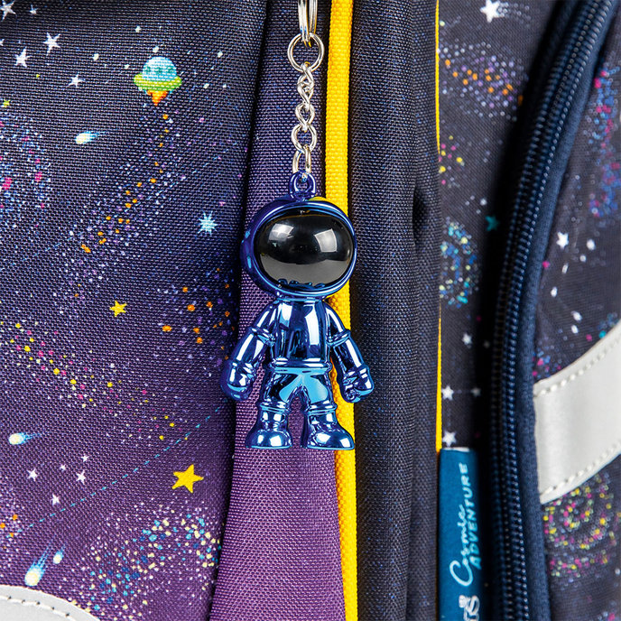 2368-0428 Keychain Cosmic adventure