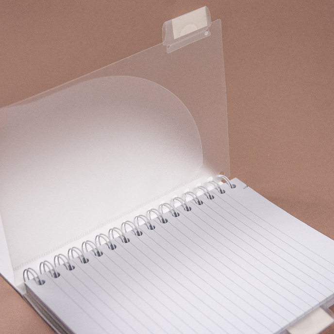 1546-0400 Špirálový zošit A5 s rozraďovačom Spring blooms