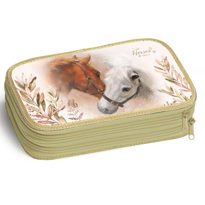 1849-0360 Pencil case Horses & me