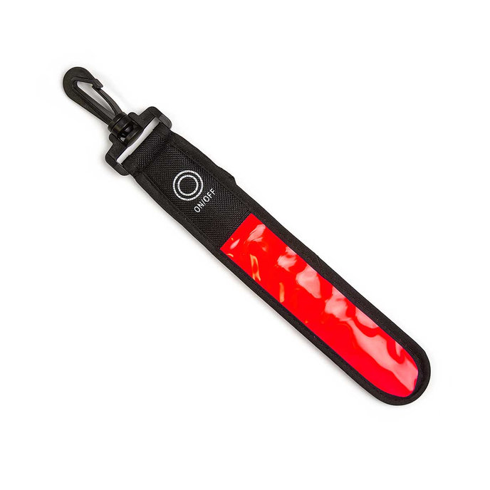 8109-0004 LED reflective pendant with clip, red